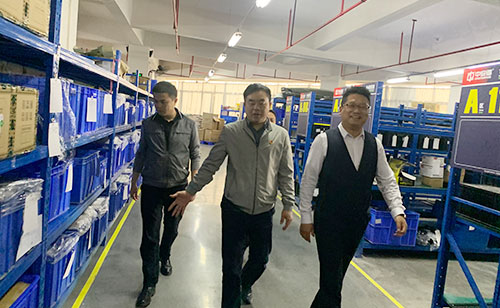 2月20日 龍嶺工業園領導歐陽書記蒞臨中安諧視察